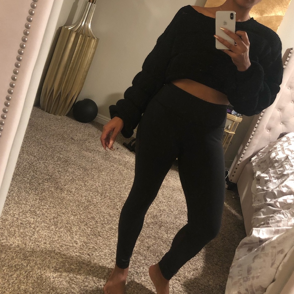 Black cropped sweater